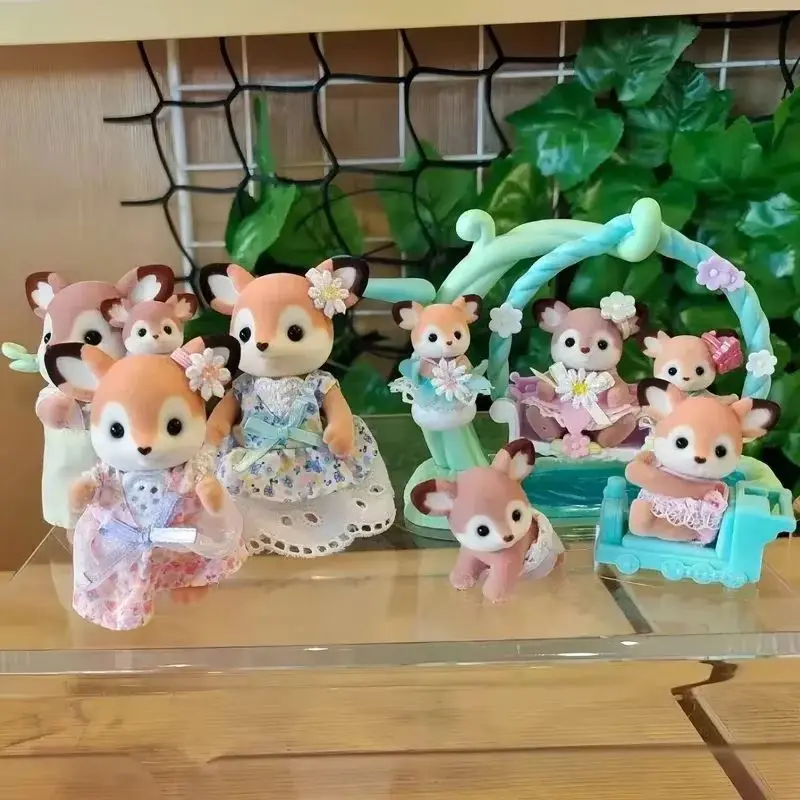 Hete Sylvanische Families Anime Figuur Model Speelgoed Hert Familie Kawaii Schattige Pop Hanger Grove Families Kamer Ornamenten Verjaardagscadeaus