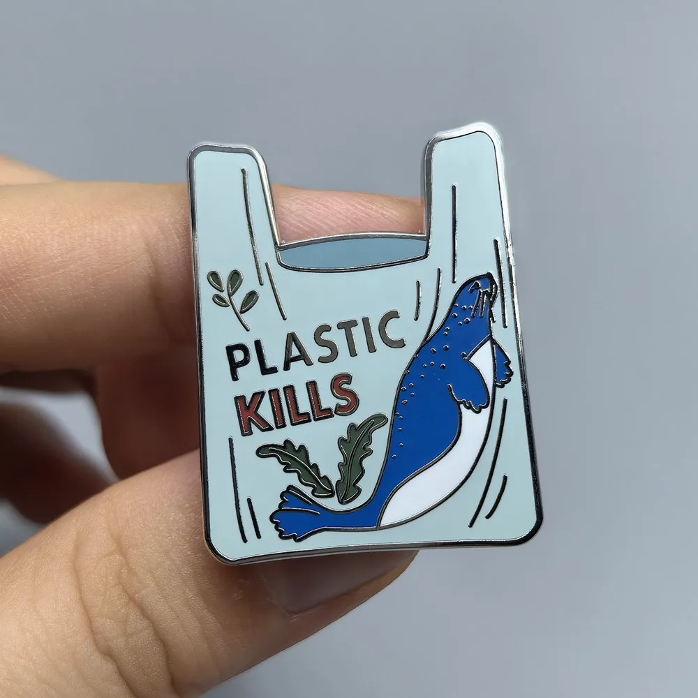Plastic Kills Cartoon Enamel Brooch Environmental Enthusiast Marine Animals Collar Lapel Pins Badges Fashion Jewelry Accessories