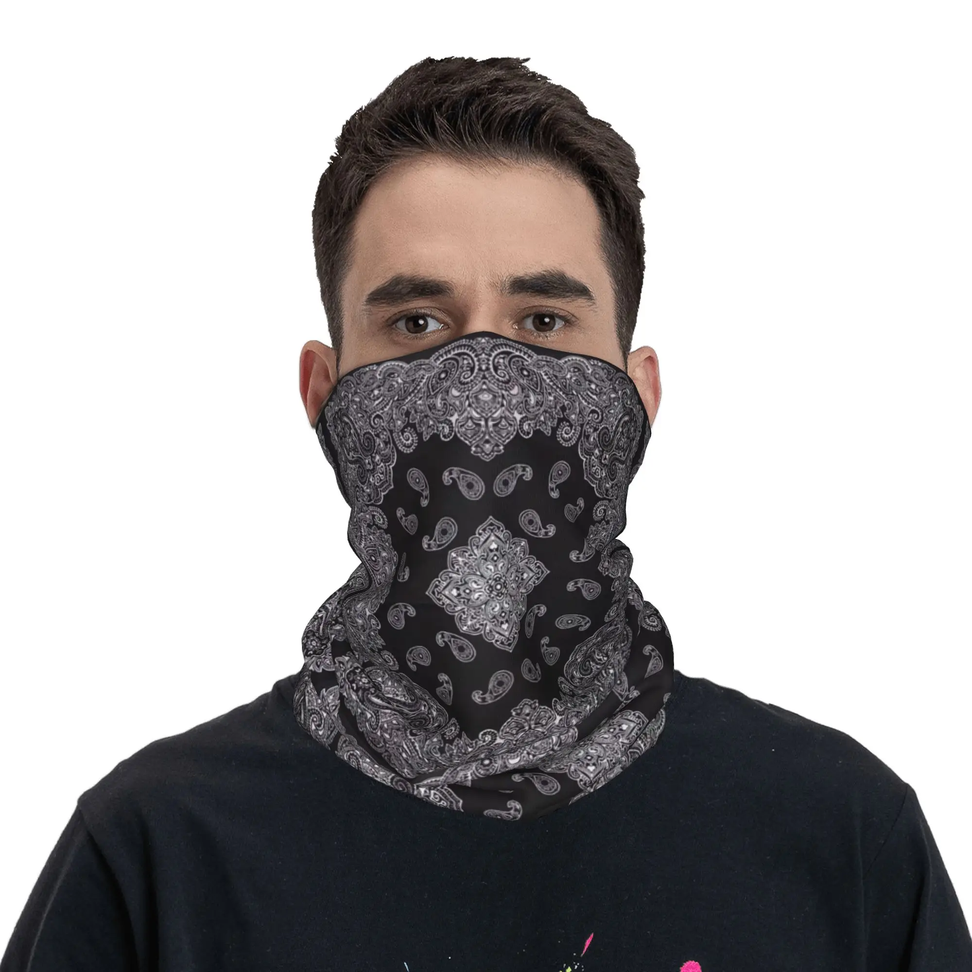 

Paisley pattern Bandana Neck Gaiter Printed Wrap Scarf Headband Cycling Unisex Adult Winter