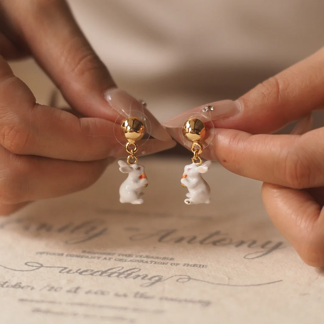 2025 Luxury French-European Style Enamel Rabbit Vintage Stud Earrings — Hand-Painted Artisan Collectible Jewelry
