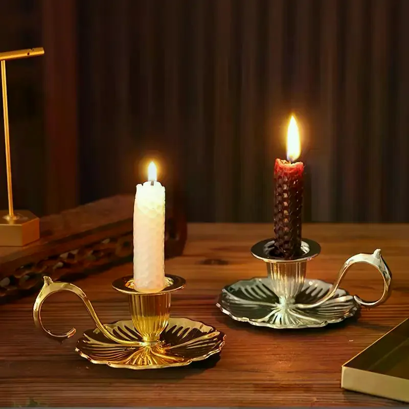 1PC Vintage Metal Chamberstick Candle Holder With Handle Teacup Shape Ridged Pillar Candle Stand For Home Decor Wedding Table