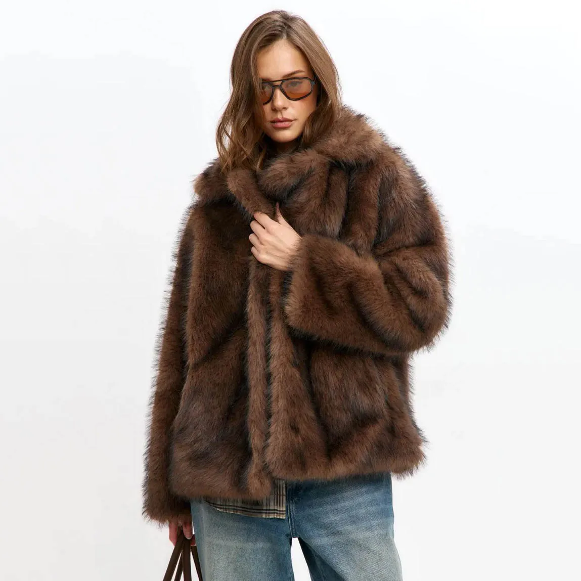 RU 2026 Ladies Wide Lapel Faux Fur Cropped Jacket Open Front Relaxed Fit Fluffy Plush Cozy Daily Fashion Outer Overcoat