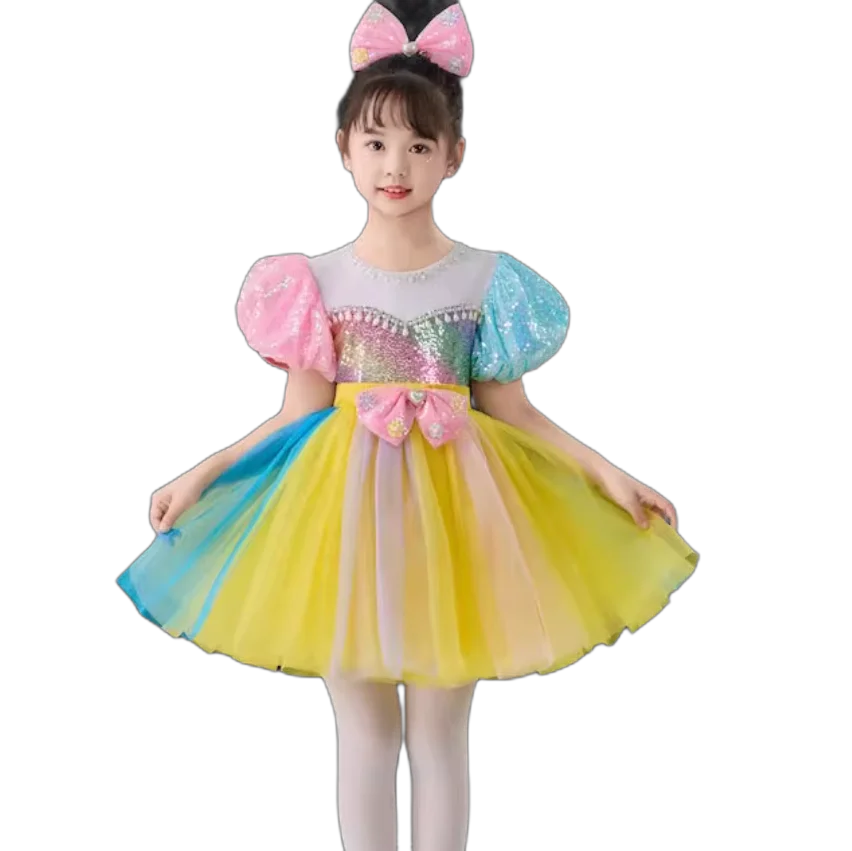 Nuovo costume da ballo con paillettes per ragazze Festival Celebrazione Abito da ballo moderno per ragazze Abito colorato Performance