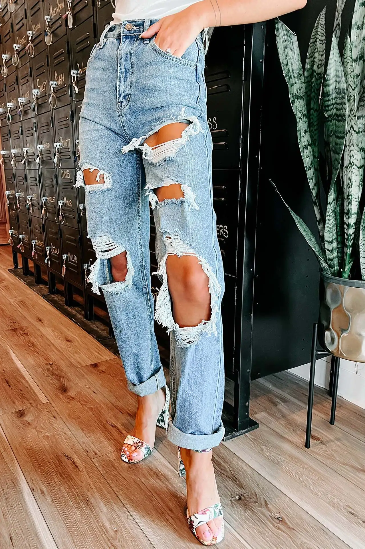 Ripped Jeans for Women Hole High Waist Mom Jeans Flare Pant Denim Autumn 2023 Casual Long Streetwear Trousers Capris Baggy Jeans