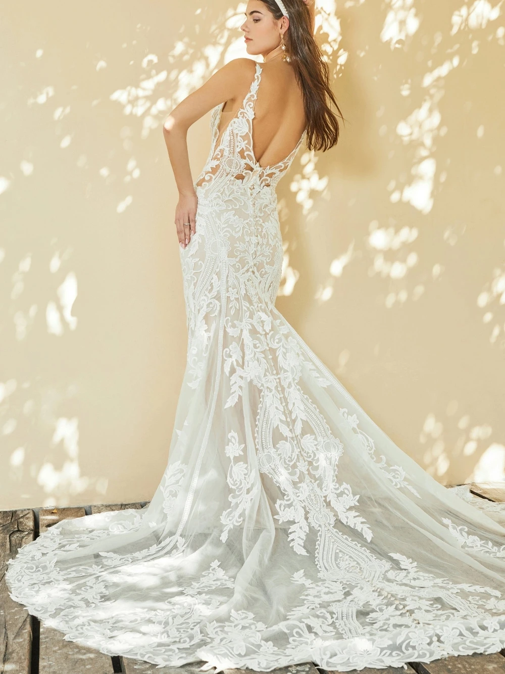 SAROULU فستان زفاف بحمالات رفيعة عصرية ساحرة منخفضة الظهر حورية البحر ملابس العروس مخصصة مزينة كلاسيكية من التول