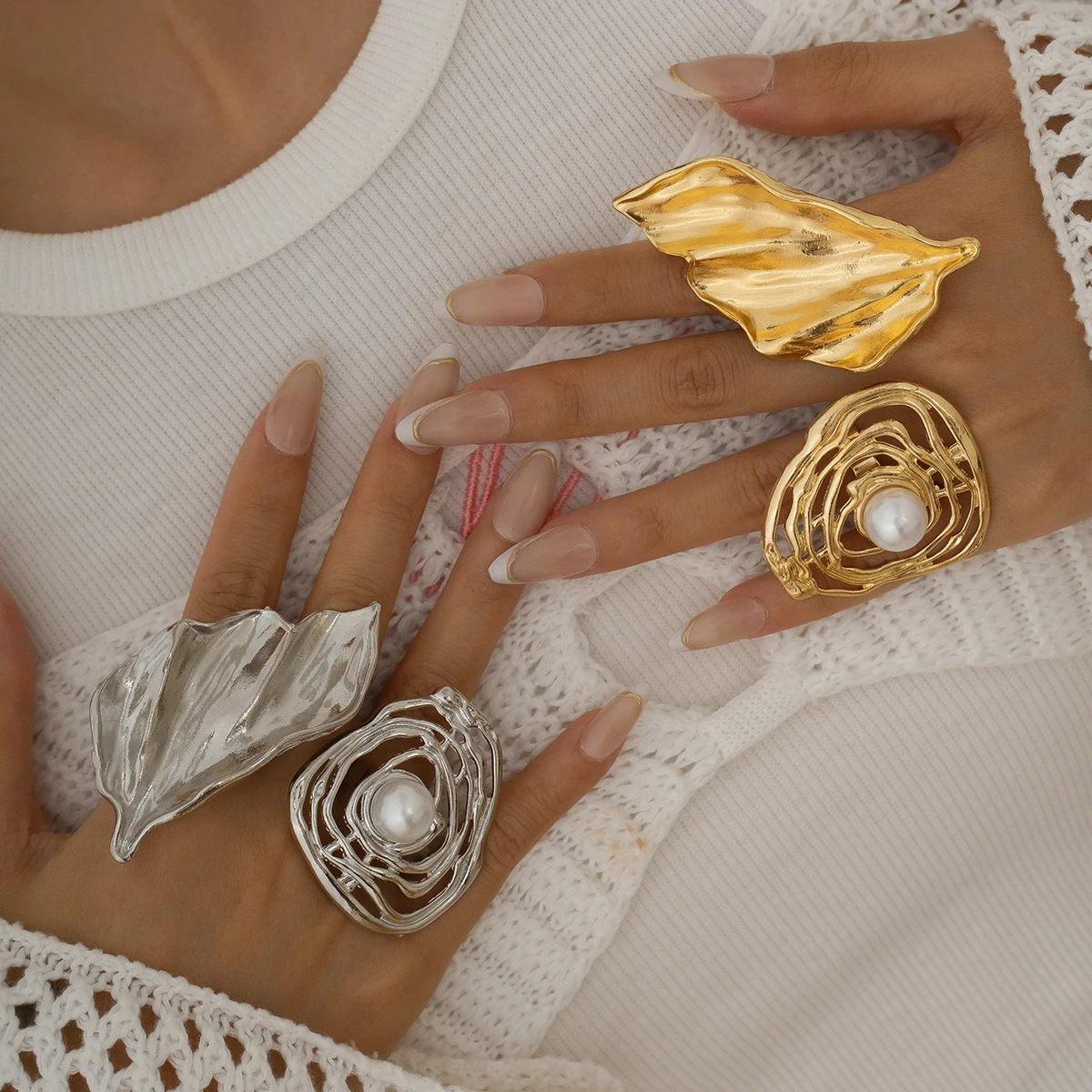 Ingemark punk vintage geométrico metal aberto anel para mulheres moda  declaração 2025 tendência goth anel de dedo ajustável festa jóias / Joias  fashion, image size:1200x1200