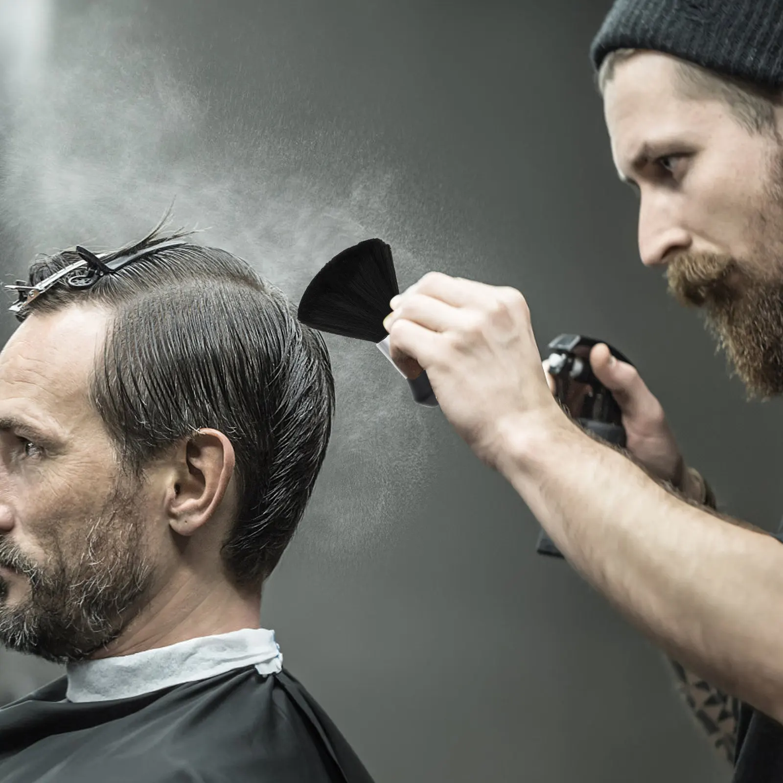 

Набор из 2 щеток для удаления остриженных волос: профессиональный инструмент для парикмахерских и салонов красоты, с гладкой ручкой, высокой плотностью ворса, для уборки волос с шеи