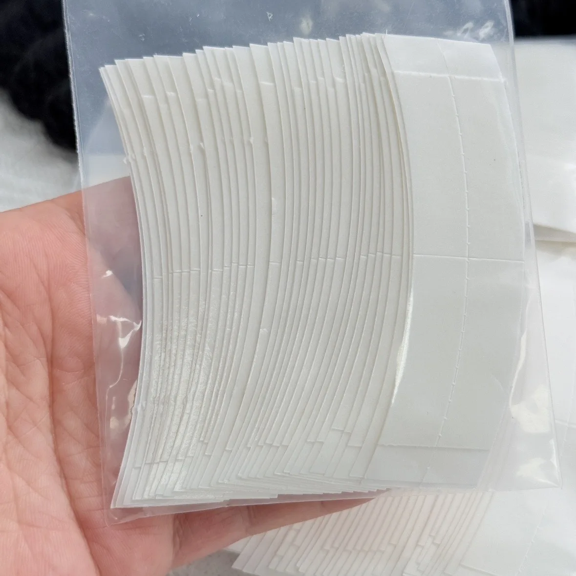 

Wholesale 36pcs Waterproof Supertape Hair Tape Double Side Adhesive Super Tape For Lace Wig Toupee Replacement
