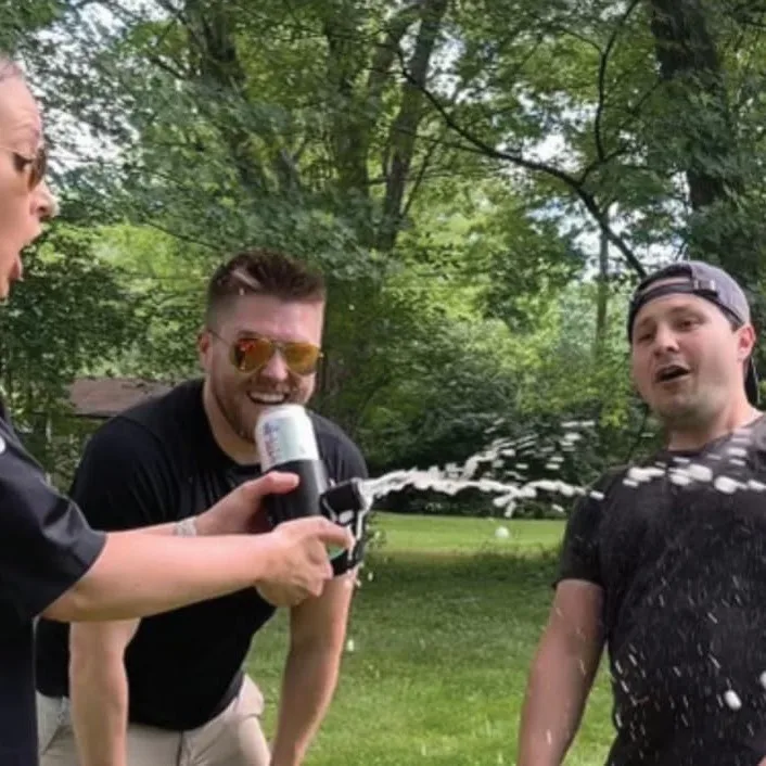Shotgun Roulette Drinking Game for Tailgating Randomized Beer Shotgun Fun Bac Roulette Twist-and-Pass Party Game