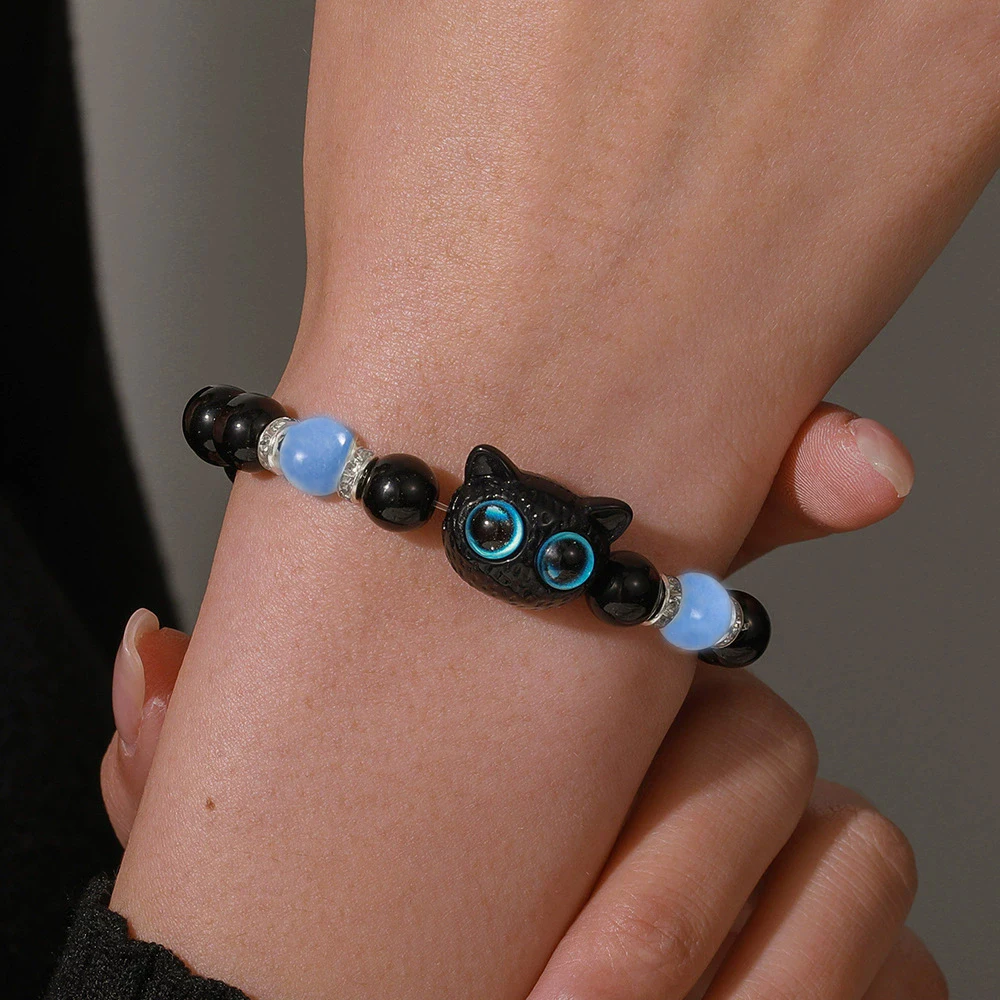 Cute Cartoon Big Eye Cat Luminous Bracelets Glow In The Dark Fluorescence Pendant Bracelet For Women Couple Friendship Jewelry