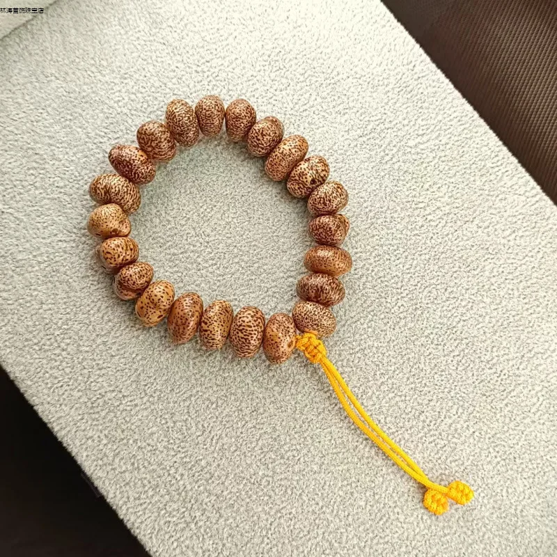Hainan Moon Bodhi Bracelet, Handheld, With Skin, High-Polished, And Shaped Ingot Beads, Unisex Prayer Bea