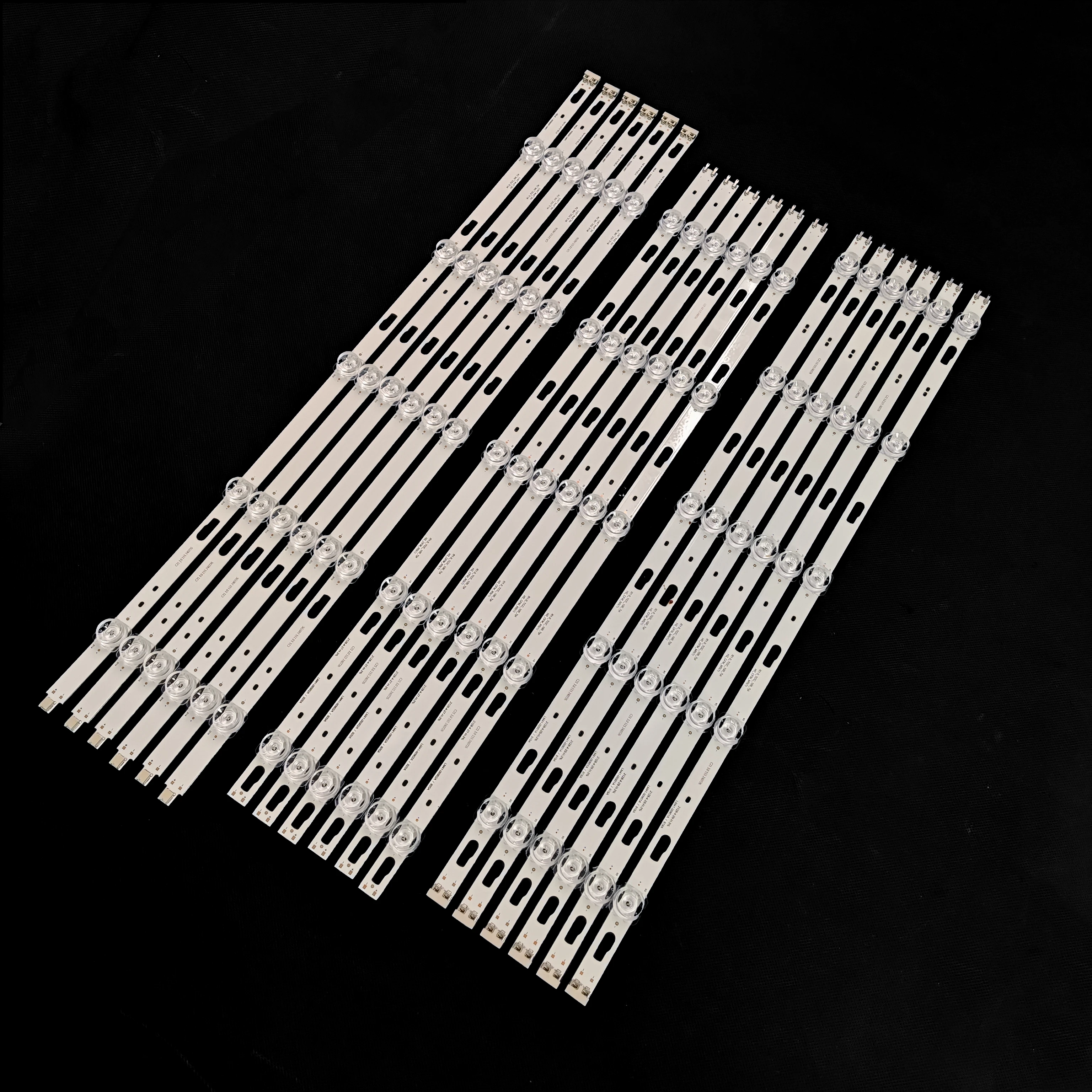 bandes-de-retro-eclairage-led-pour-ue82tu7025k-ue82au7105k-ue82tu7000-ue82tu8000-ue82tu7020-ue82tu7100-ue82tu7125k-un82tu700df