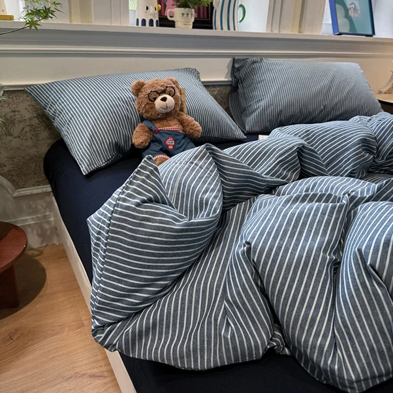 Japanese Geometric Stripe Bedding Set 4Pcs Skin-Friendly Fitted Sheet Kit with Quilt Cover 2026 Simple Bedroom Decor for Adults