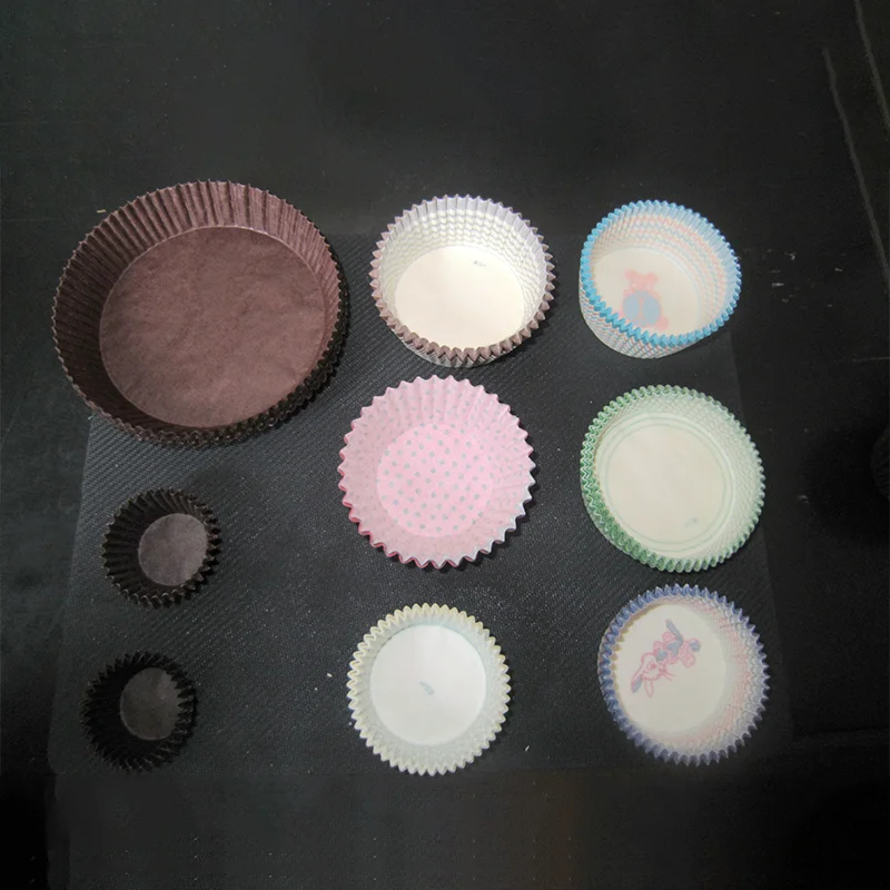 Auto Bakery Paper Cake Tray Box Making Machine Disposable Paper Cake Cup Forming Making Machine Paper Plate Press Machine