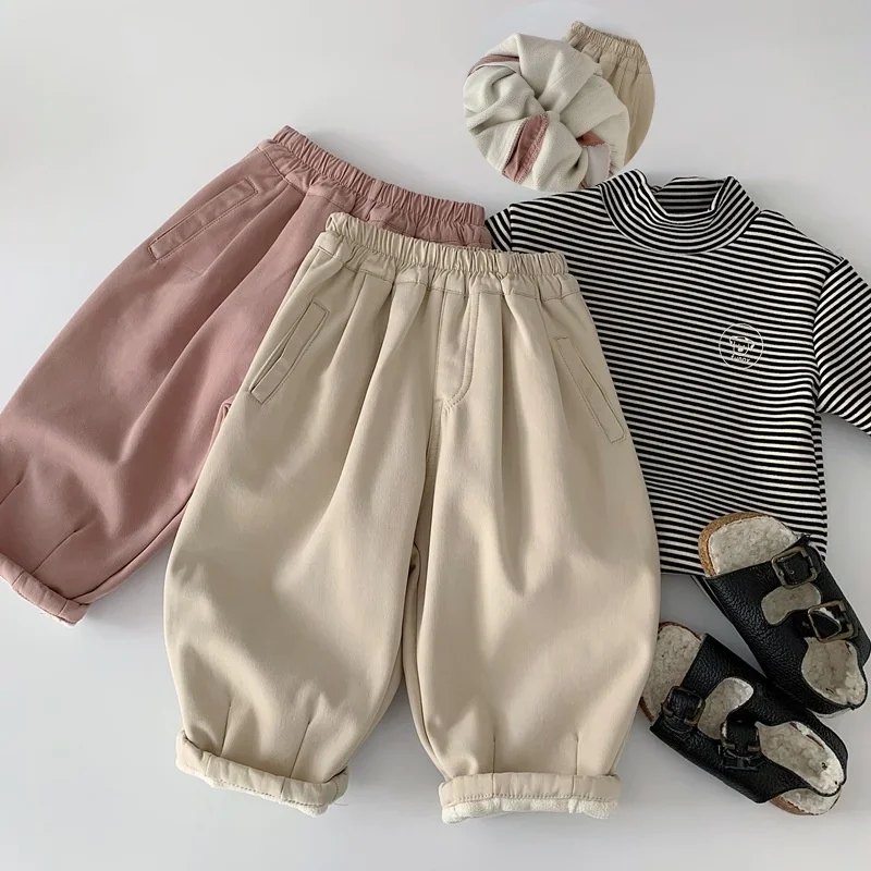 

Новые штаны на хлопковой флисовой подкладке для мальчиков и девочек от 1 до 6 лет, корейская детская одежда, теплые широкие брюки 2025 года, осенне-зимние штаны