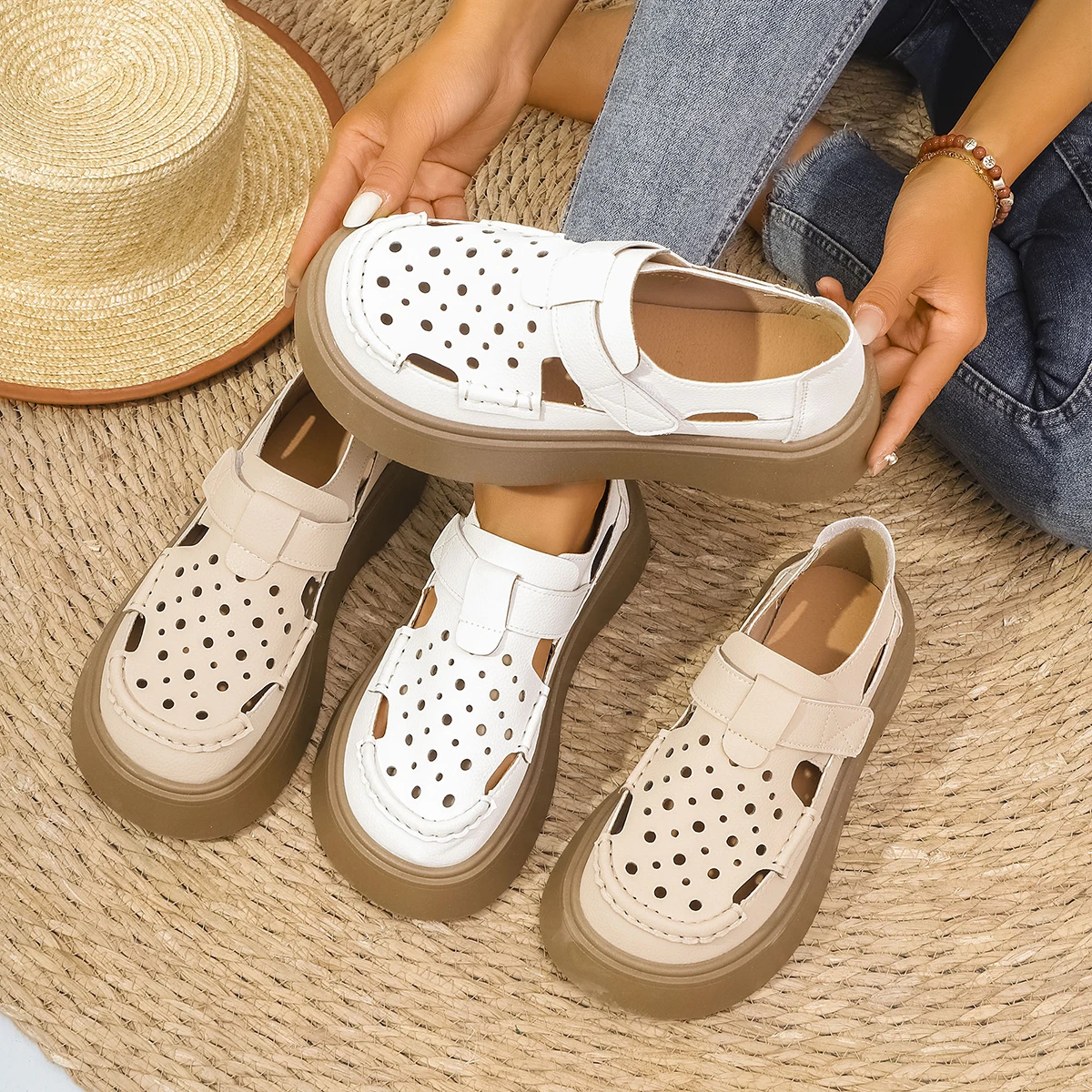 Women Hollow Out Low Heel Sandals Thick Bottom Retro Platform Shoes Women Summer 2025 Fashionable All-Match Slip-On Sandals