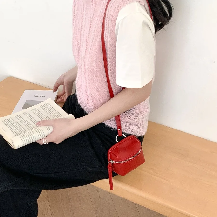 

Korean version of the niche texture headset bag hanging neck ins summer new fashion casual change shoulder crossbody small bags