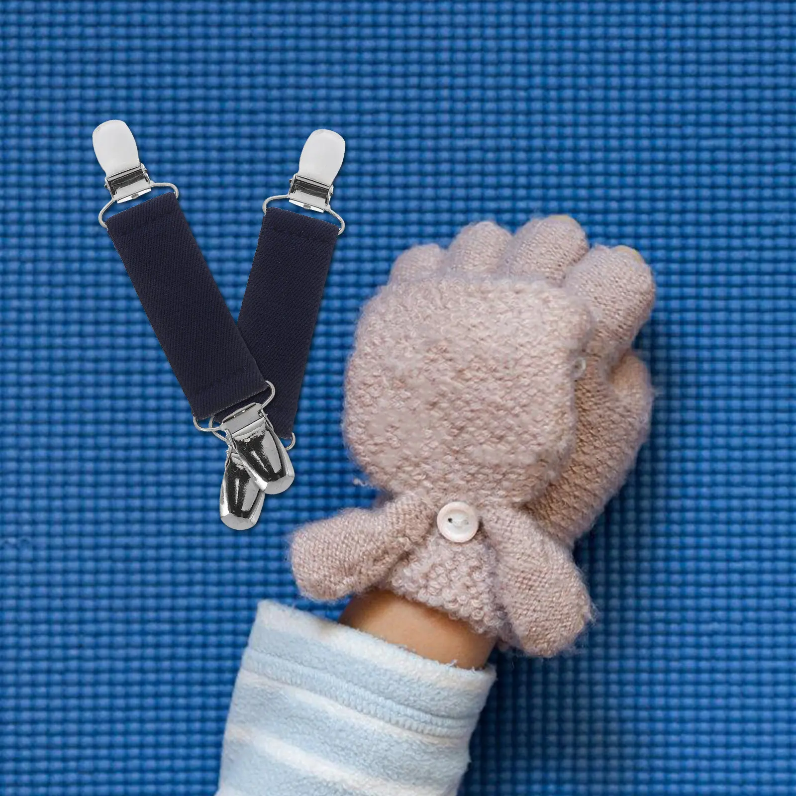 2Pairs Glove Clips Kids Elastic Non Slip Mitten Holders Clips for Toddlers Outdoor Winter Activities Glove Keeper Gloves Holder view 2