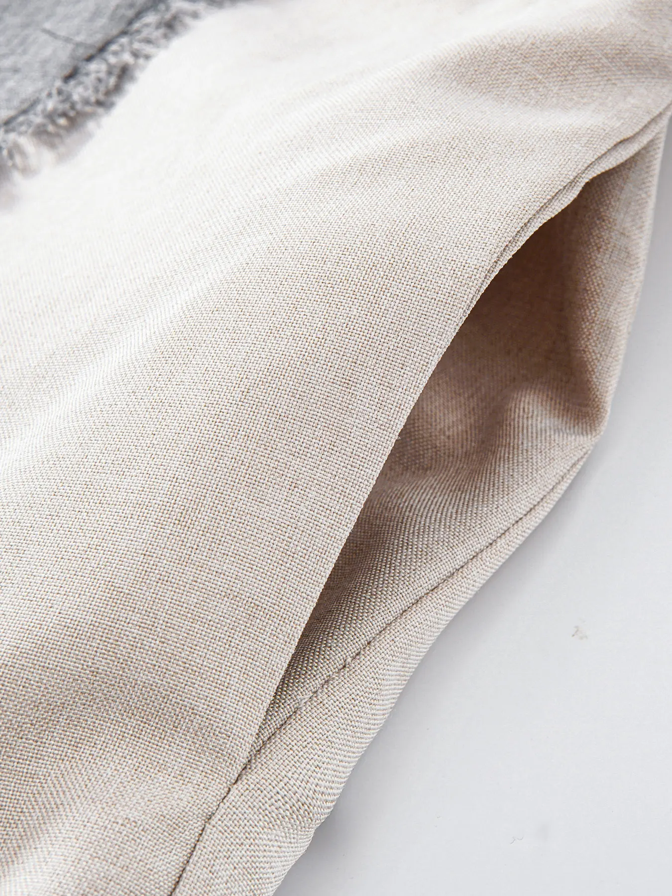 UAE Style Patchwork Muslim Abaya Belted Waist Functional Pockets Ideal for Dubai Inspired Modest Fashion Daily Social Occasions