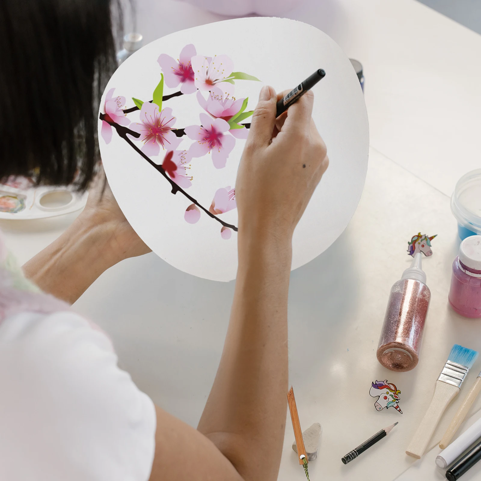 

2Pcs Children Painting Fans DIY Unfinished Blank Fans Kits Handmade Craft Supplies Kids Drawing Creative Art Materials