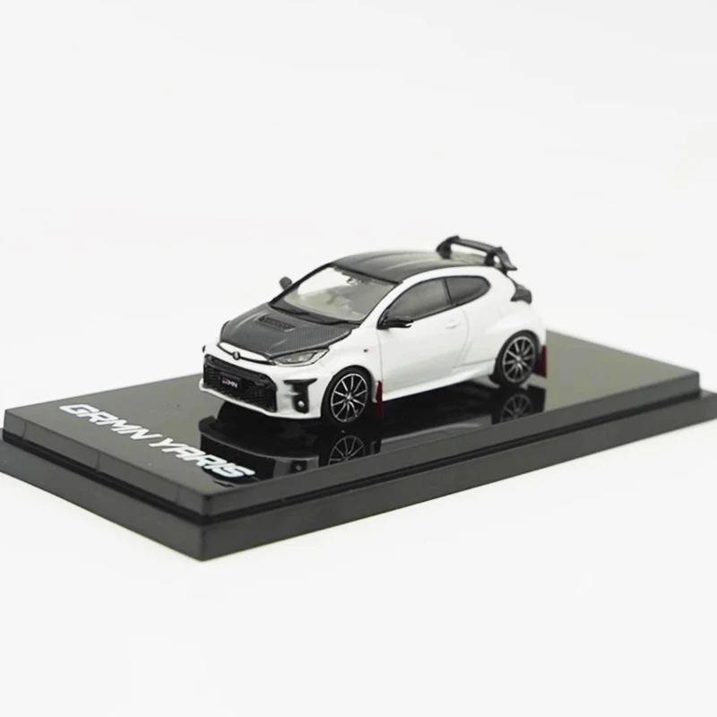 

Литой под давлением масштаб 1:64 GR Yaris, модель спортивного автомобиля из сплава, готовый продукт, имитация коллекции игрушек, подарок, статическая модель, дисплей