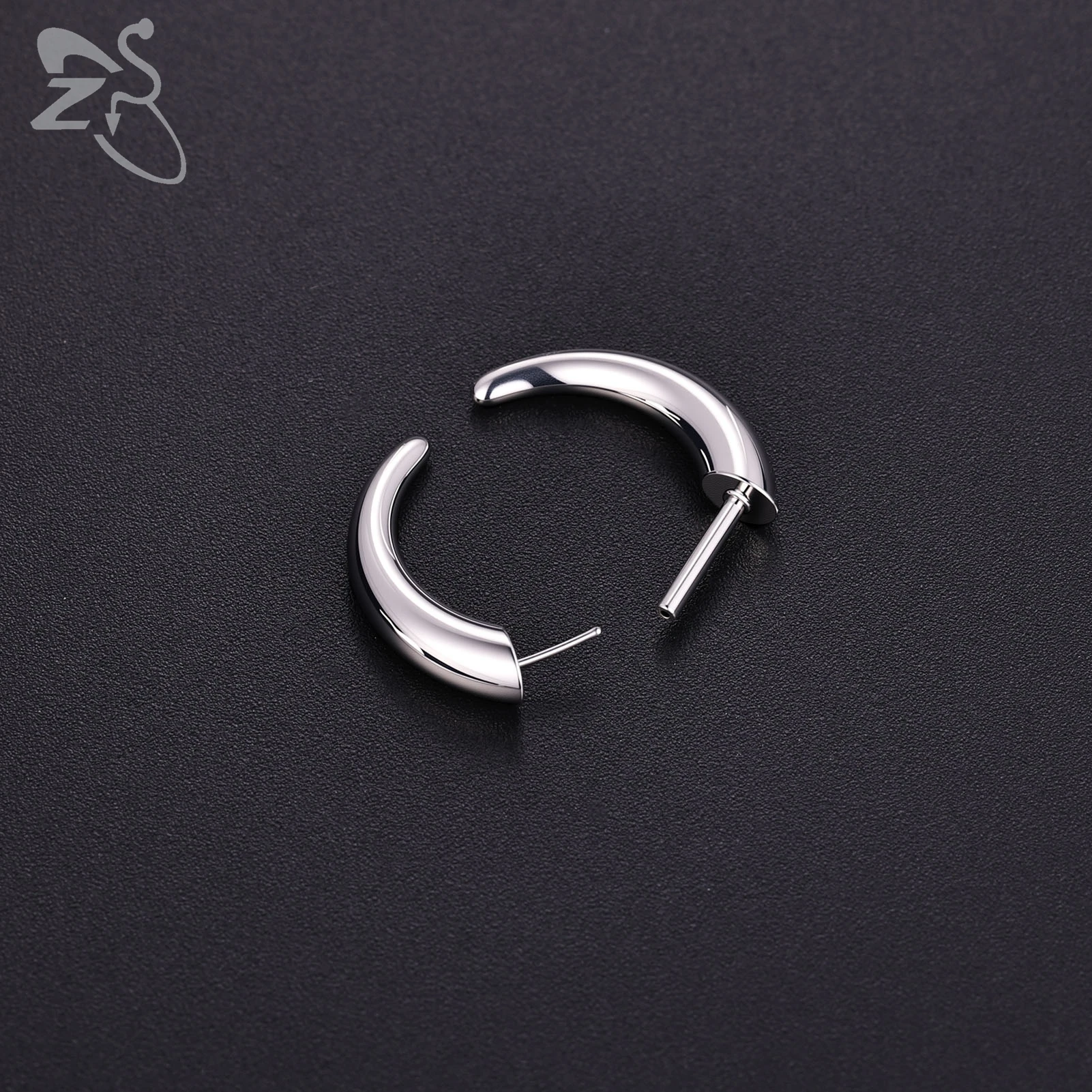 Thumbnail 2 - #87 Body Jewelry Comparison Guide