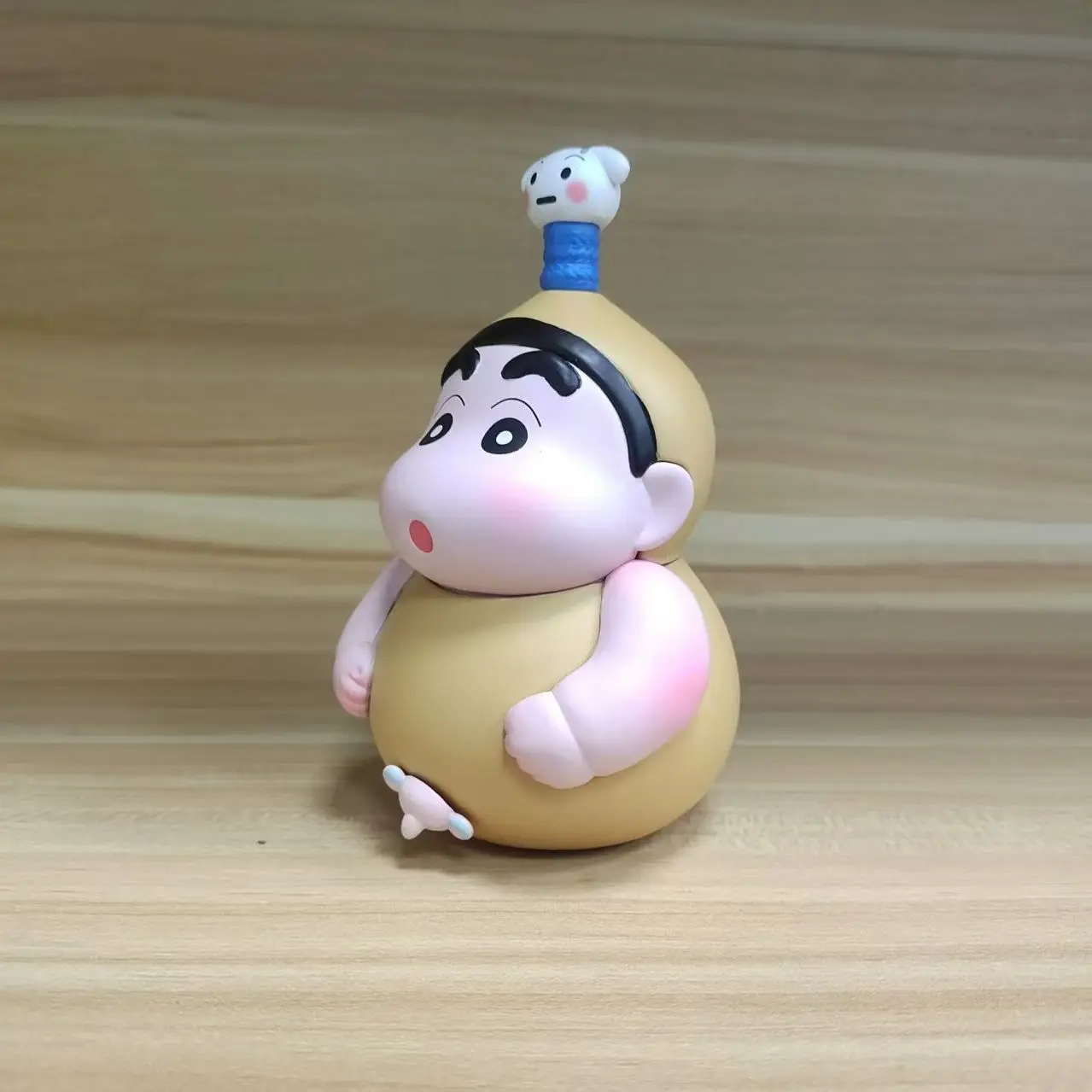 12 cm Anime zucca Crayon Shin-chan Q versione Action Figure PVC Modello Giocattoli bambola Decorazione da scrivania ornamento per auto Regali da collezione