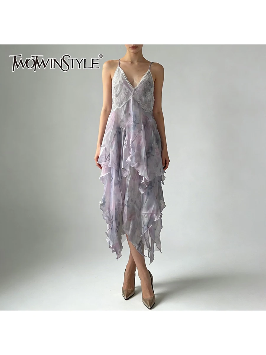 

Элегантное женское платье TWOTWINSTYLE с принтом, свободного кроя, с кружевными вставками, V-образным вырезом, без рукавов, с пэчворком и асимметричными оборками