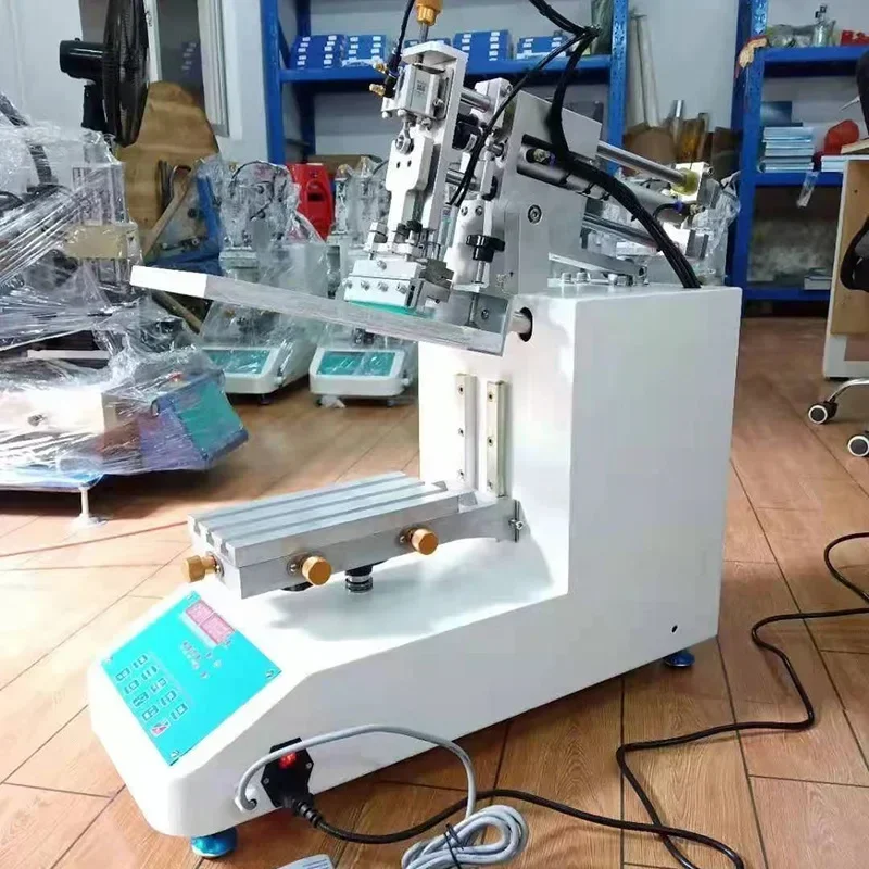 

Small Desktop Diagonal Screen Printing Machine, Semi-Automatic Flat Screen Printer for Logo Mouse Pad