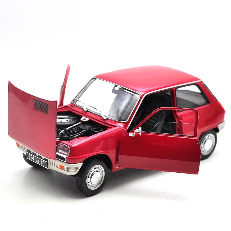 Diecast 1:18 Scale Alpine Renault 5 1976 Simulation Alloy Car Model Metal Souvenir Ornaments Display Vehicle Gift Collection