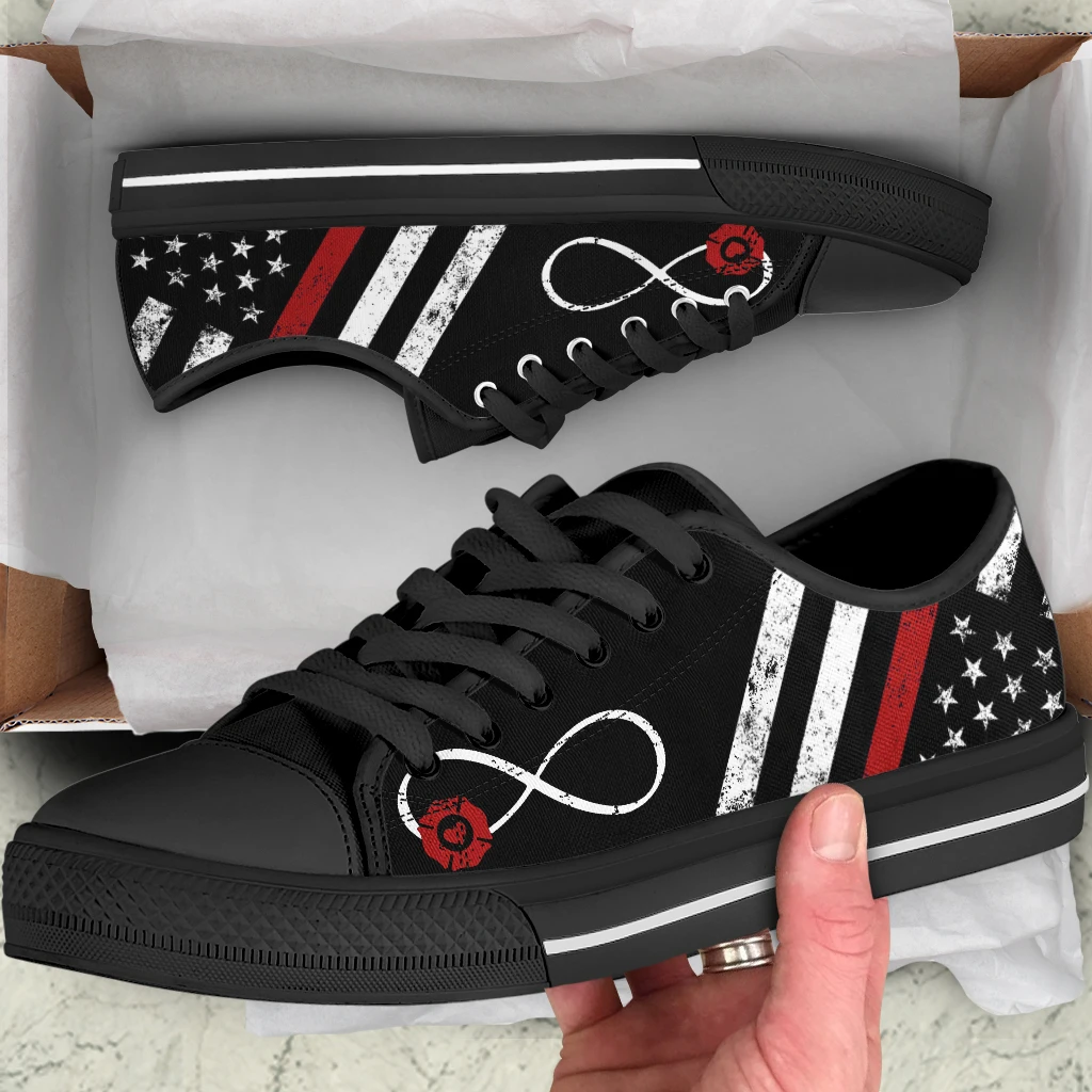 ELVISWORDS Black American Flag Design Classic Low Top Women's Vulcanized Shoes Soft Sole Walking Shoes Casual Sneakers Zapatos