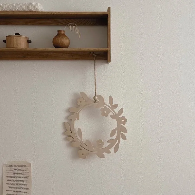 INS Nordic drewniany oliwkowy wieniec na ścianę wisząca dekoracja Handmade drewniany Ornament na wystrój pokoju dziecięcego Studio rekwizyty