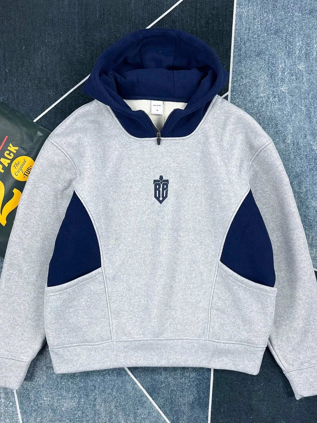 

Autumn Winter Thickened Fleece Lamb Velvet Men's Hoodie Color Block Embroidery Trendy Brand Loose Shoulder Drop Casual Style
