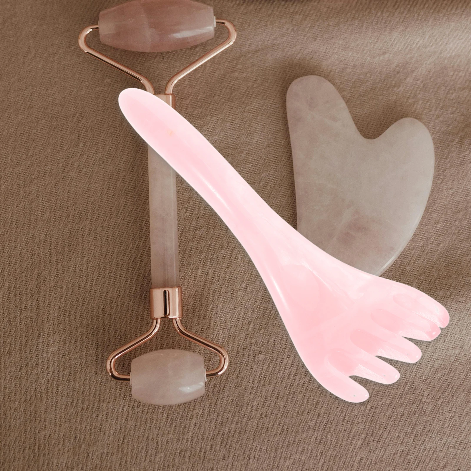 

Multifunctional Scalp Massager Comb Gua Sha Scrubber Tool For Head Massage 5 Claw Manual Hair Scrubber Portable Wide Tooth For