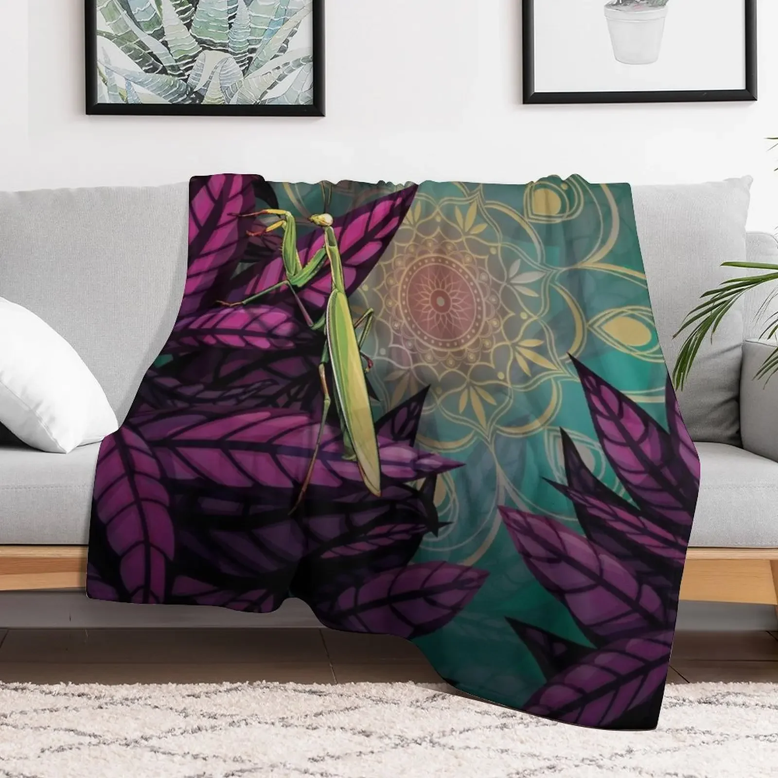 Praying Mantis Throw Blanket Cozy Sofa Blanket for TV Watching Napping