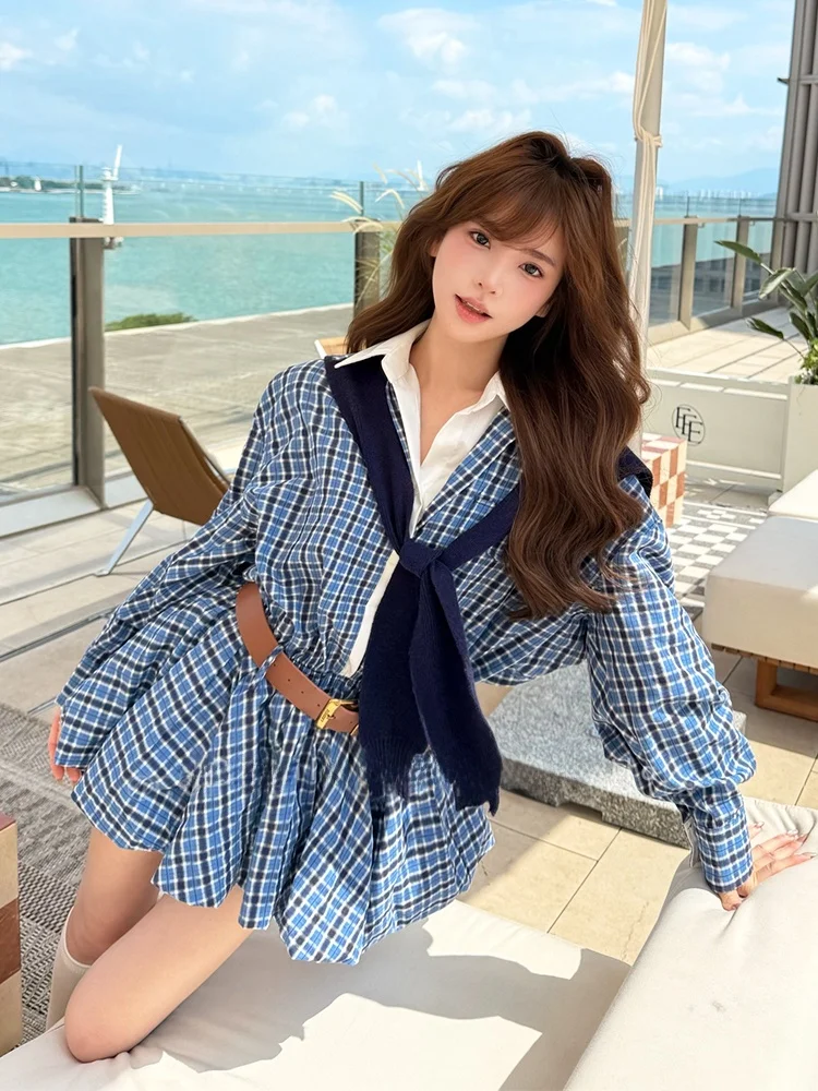 

Ретро-академический стиль: женская осенняя юбка-трапеция с цветочным принтом, утягивающая талию, с длинными рукавами и клетчатым узором