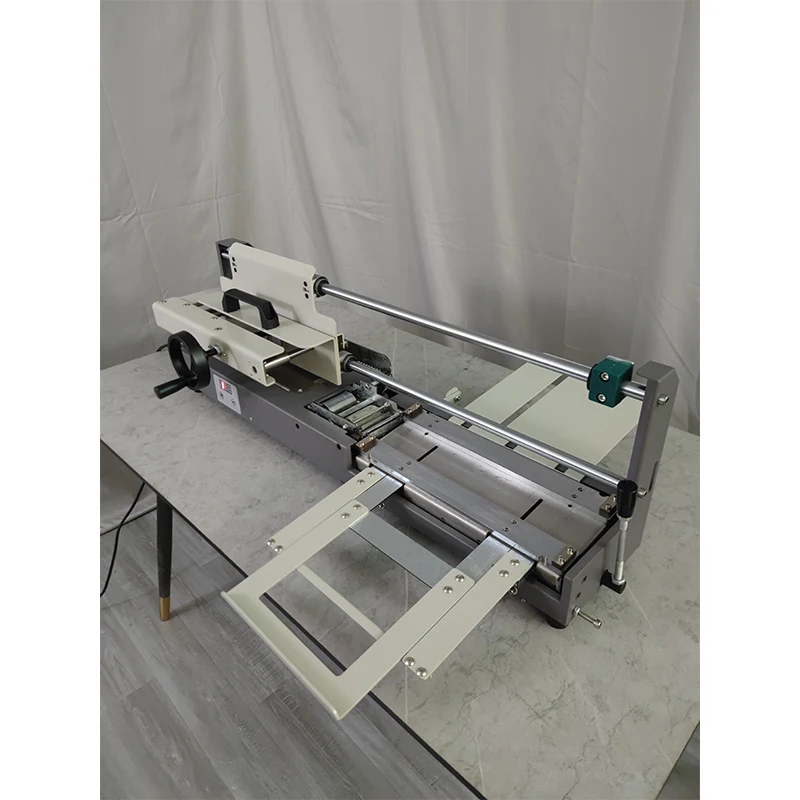 

Manual A3 Hot Melt Glue Book Binding Machine With Three Glue Rollers Model J320 320mm Thickness 200/h Efficiency