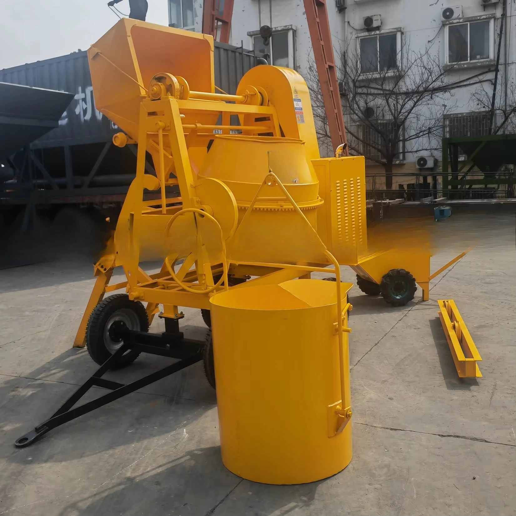 Robuster Mini-Betonmischer, tragbarer Mini-Betonmischer, Rolle, zwei drei, vier Räder, solide Motorelektronik