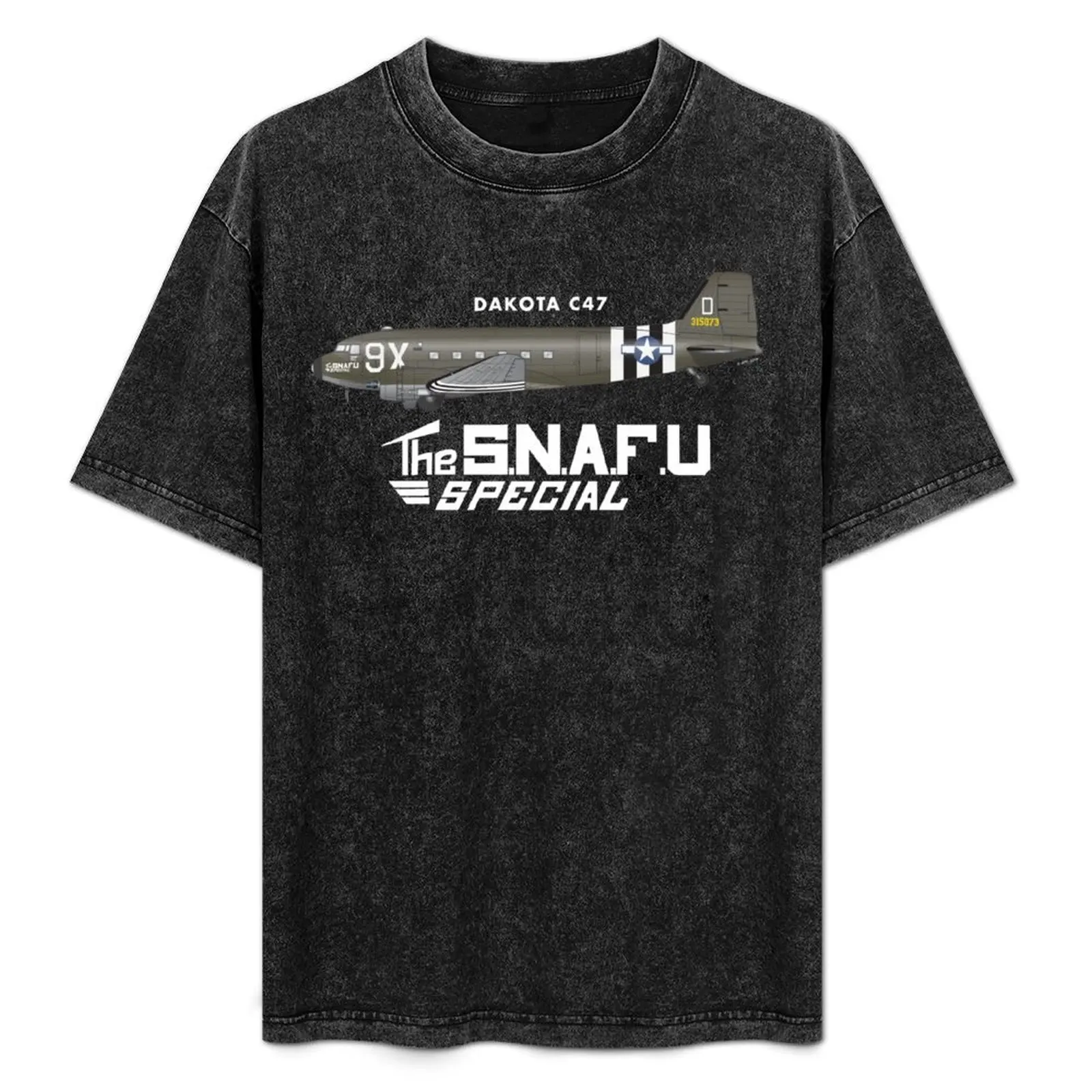 

DAKOTA C47 SKYTRAIN - SNAFU SPECIAL T-Shirt Big and Tall Casual T-Shirt