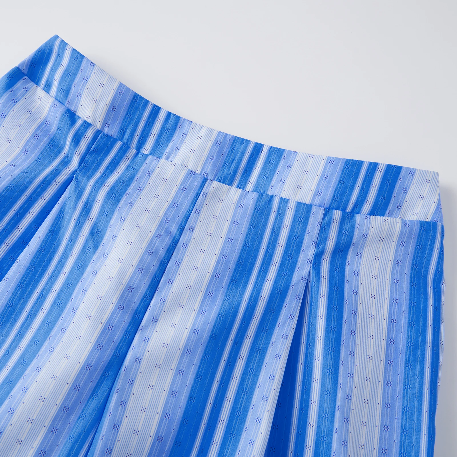 Damski zestaw piżamowy w paski, 2-częściowy, koszula z długim rękawem, zapinana na guziki, z kołnierzykiem i spodnie, wygodna odzież do spania i wypoczynku w domu.