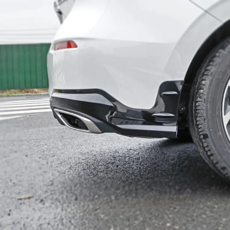 

Car Rear Corner Trim Rear Bumper Extension Aprons For Honda Civic Hatchback 11th Gen 2022-2024 Auto Accessories