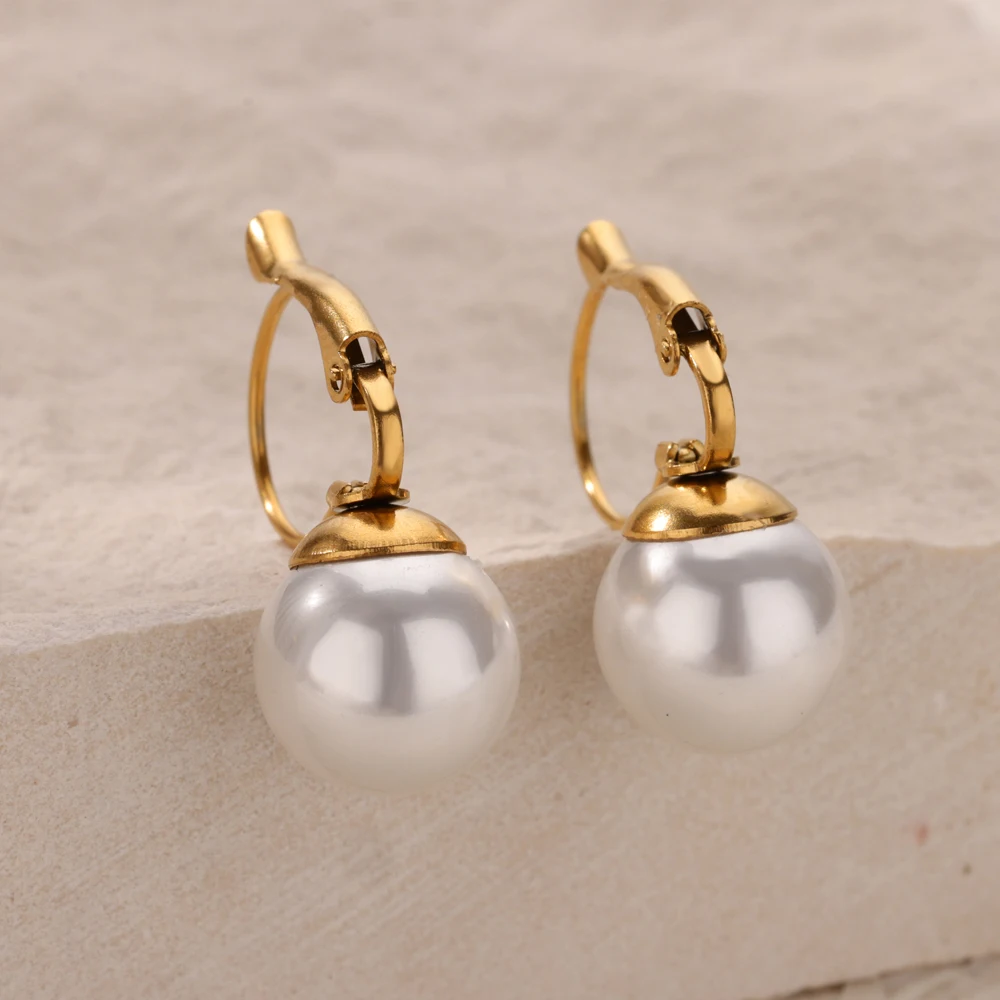 Round Imitation Pearl Earrings for Women Gold Color Stainless Steel Dangle Earrings Vintage Huggies Ear Buckle Elegant Jewelry