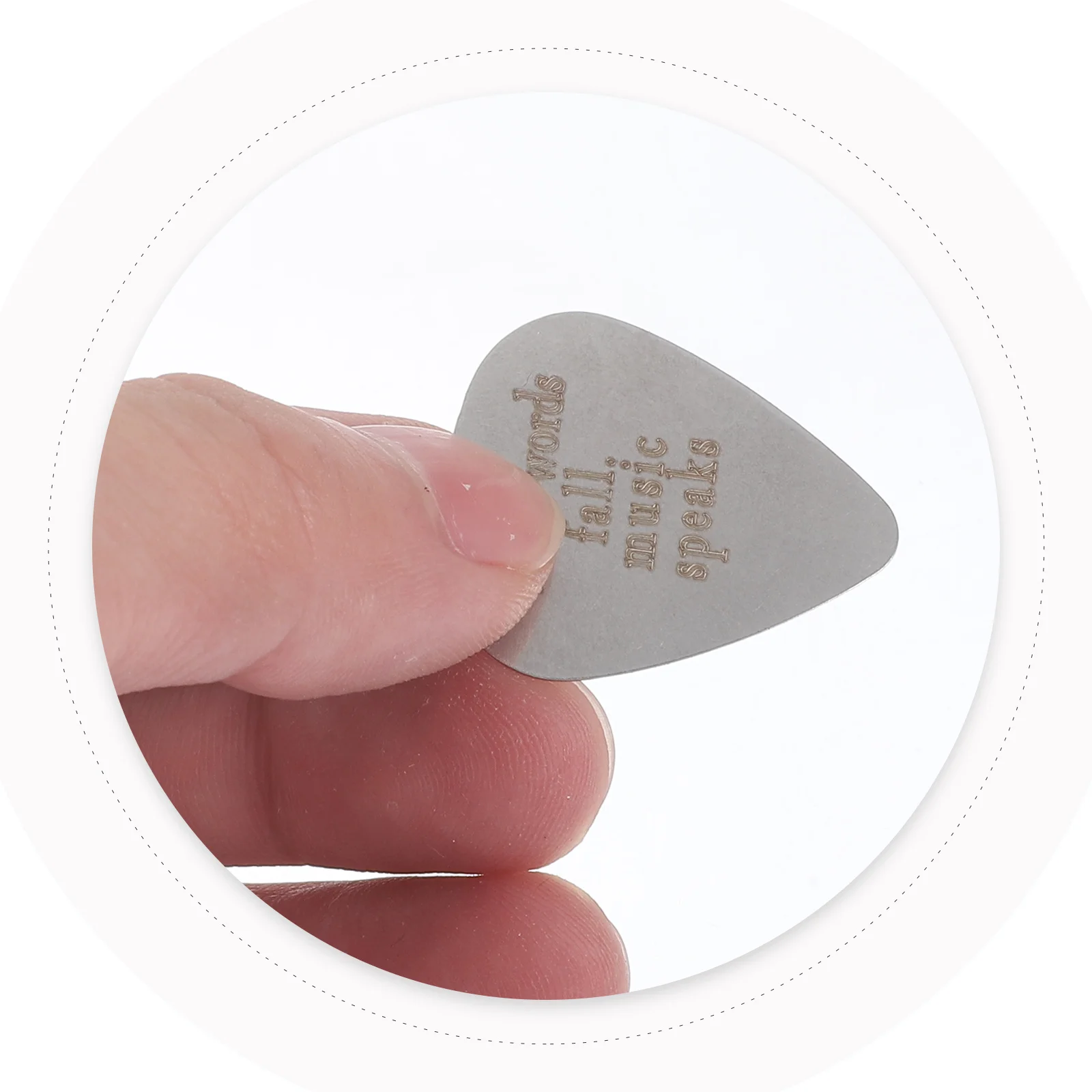 

3Pcs Guitar Picks Small Thick Electric Guitar Picks Sturdy Finger Protection for Practice Performance Ukulele Pick