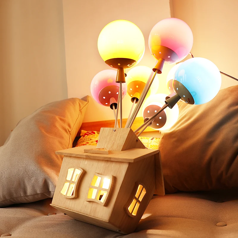 Modern Kids Chandelier Living Room Wooden Ceiling Light for Stained Glass Chandeliers Bedrooms Decorated LED Balloon Lights