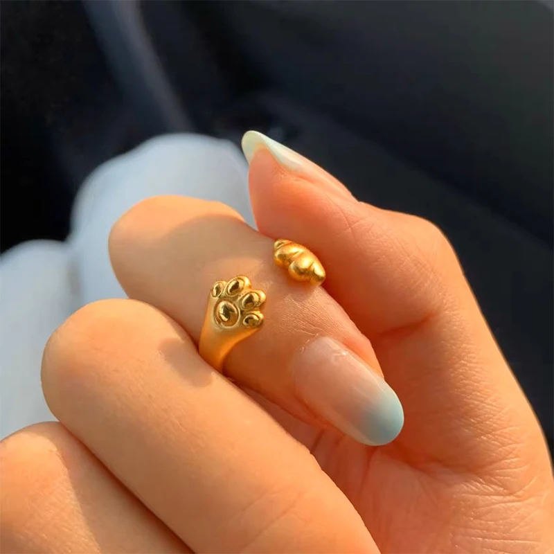 Cute Cat Claw Hug Rings Open Designer Cat Paw Embrace Tightly Metal Finger Ring for Women Trendy Adjustable Animal Jewelry Gift