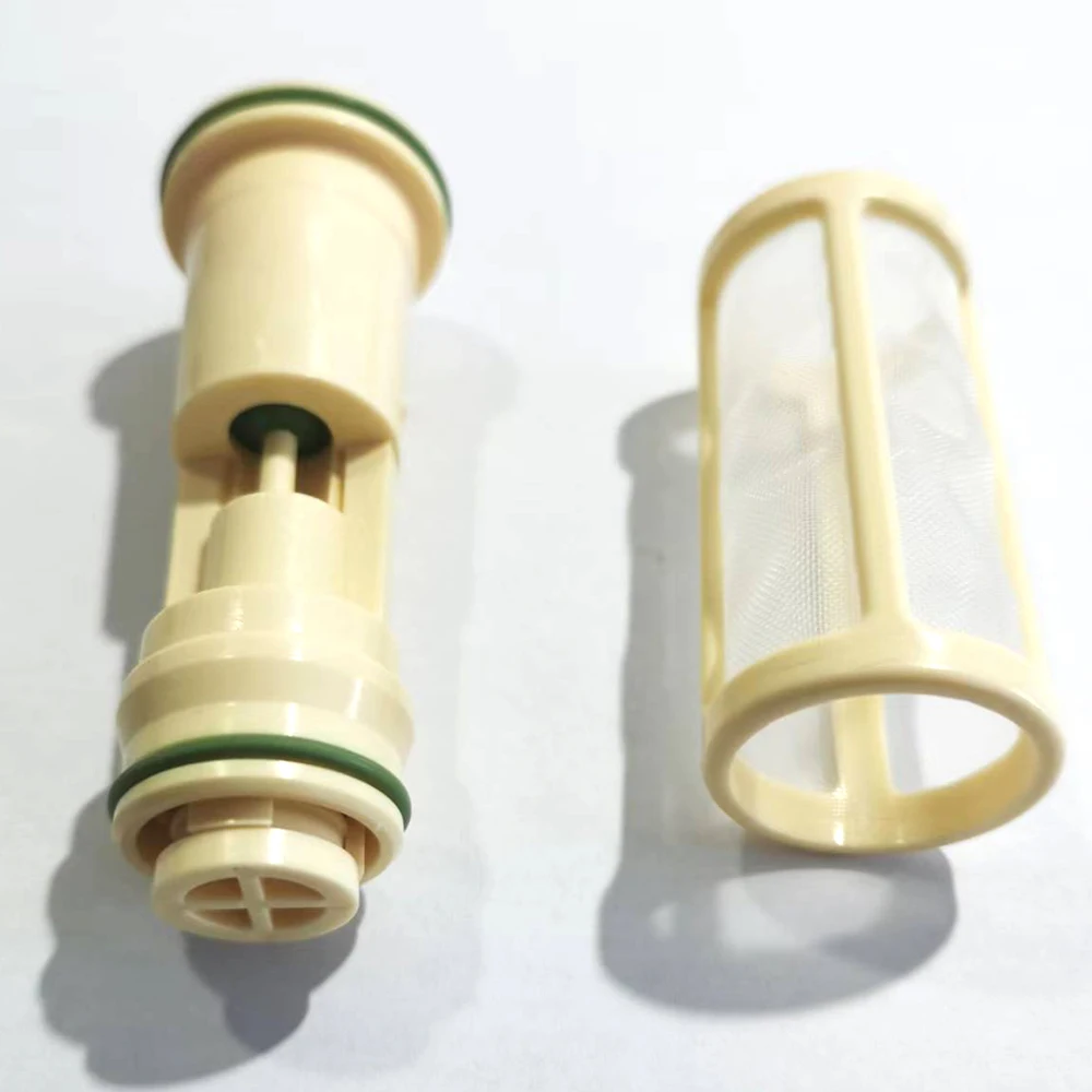 For DAF CF XF 65 75 85 95 Euro 6 Fuel Filter OE 1949630 108791 1857677 114250 530165 view 4