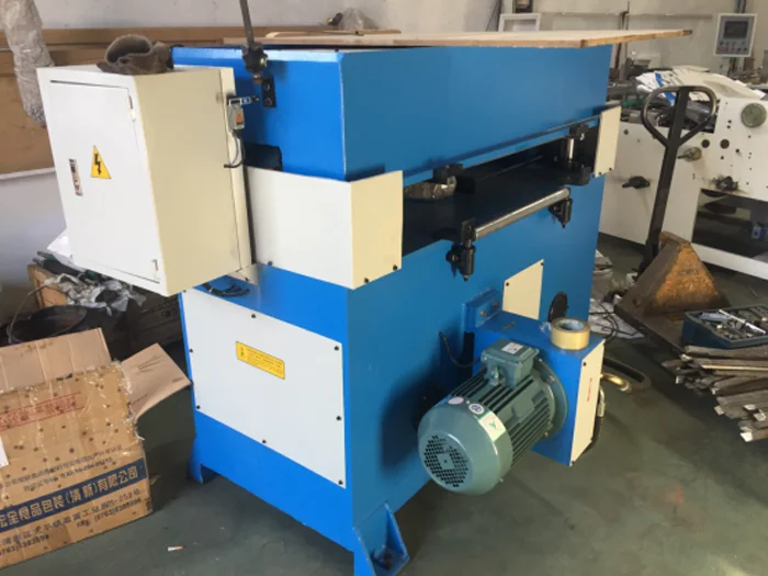 Semi Automatic Board Kraft Coated Paper Flat Hydraulic Press Die Cutting Machine Envelope Die Cutter Envelope Making Machine