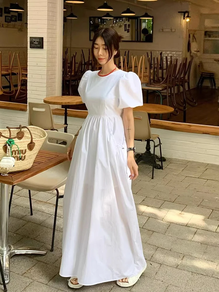 

SuperAen 2024 Korea Chic Summer Round Neck High Waist Large Pocket Pleated Design Bubble Sleeve Dress