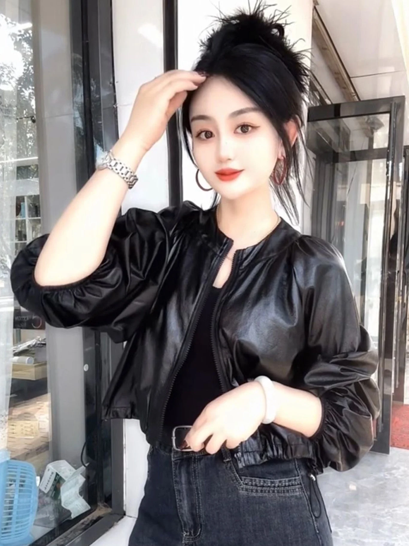 Stylish Zipper Leather Jacket Women's Fashionable Personality Simple Commute Slimming Top Short Outerwear Autumn New Arrival