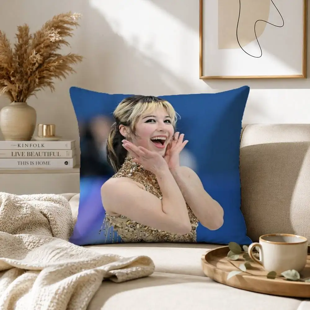 A-Alysa Liu Inspirational Skater Pillow Case Cushion Cover Throw Pillow Case For Car Sofa